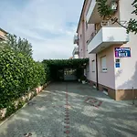 Bili