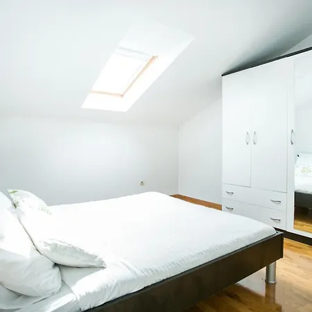Bili Apartamento *