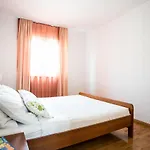 Bili Apartman Trogir
